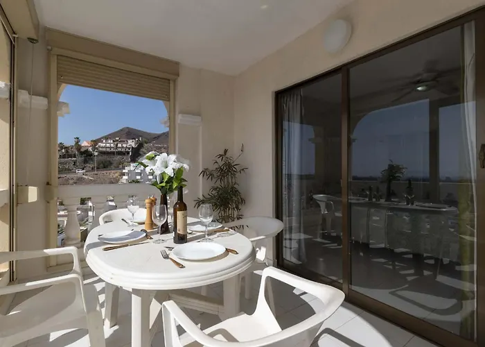 Castle Harbour 34 - One Bed