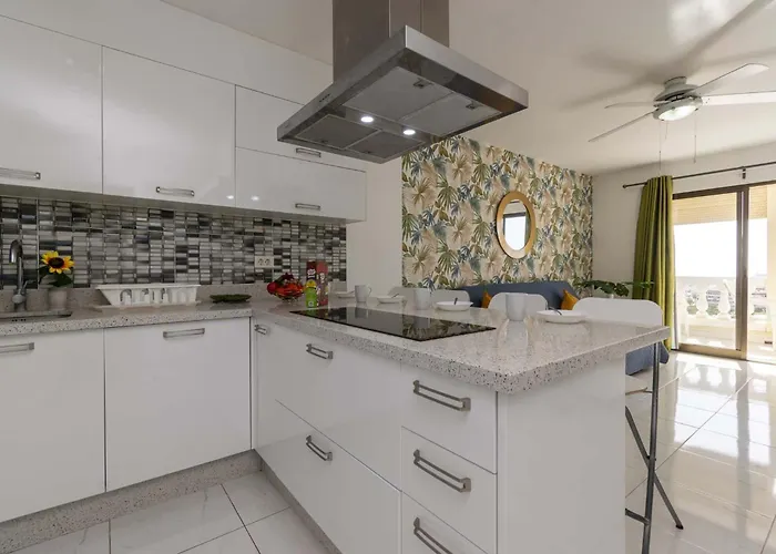 Castle Harbour 34 - One Bed Appartement *